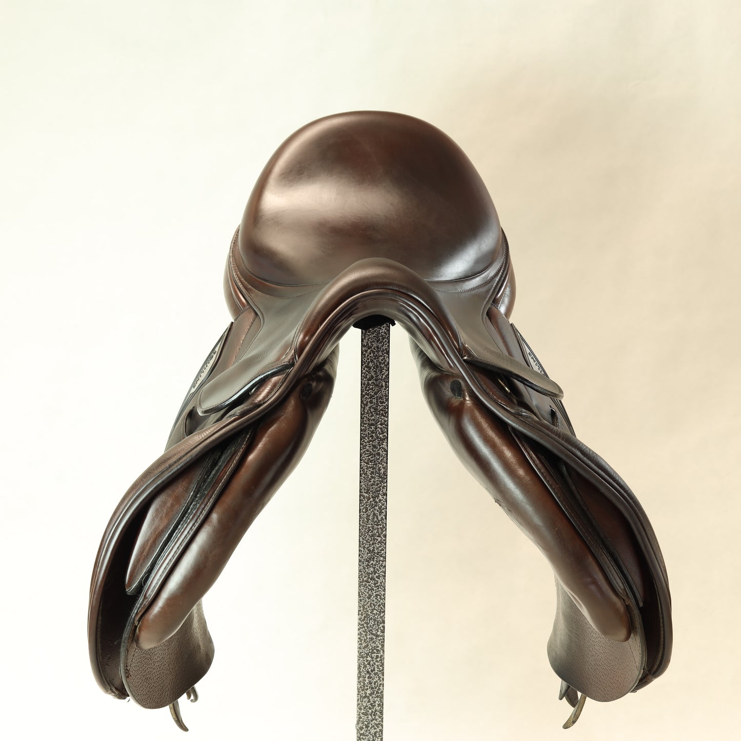 Equiline Closer 16"